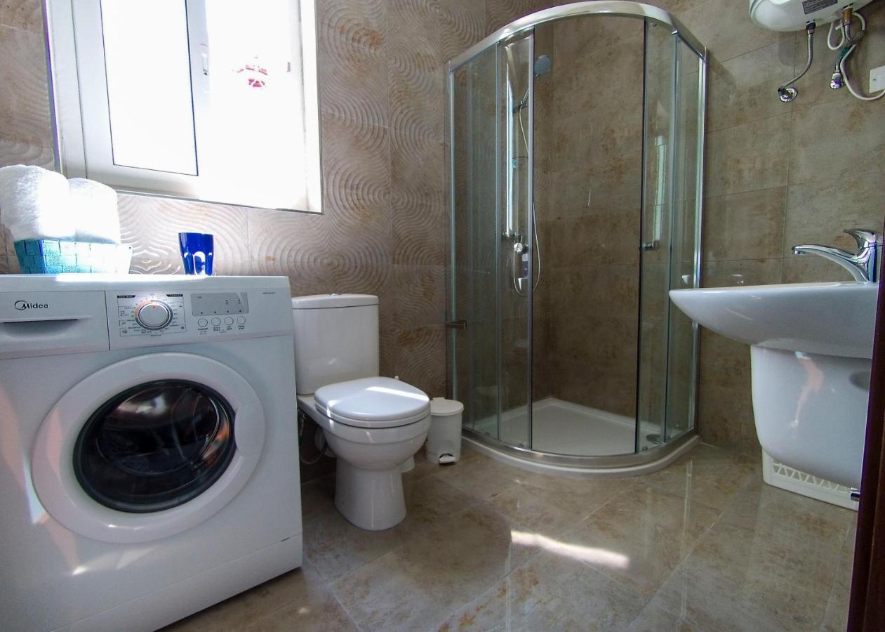F12 Room 2, Private Room Two Single Beds Privated Bathroom In Shared Flat Msida Εξωτερικό φωτογραφία